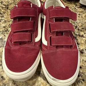 slip on velcro vans